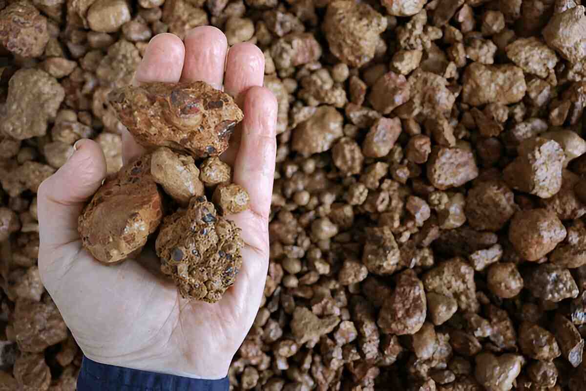 Bauxite Ore